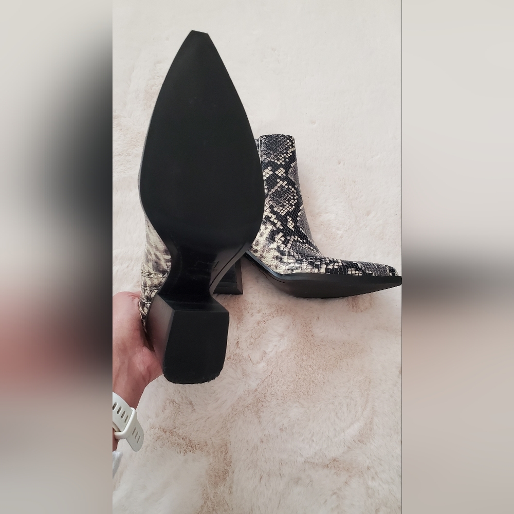 Marc Fisher snake print booties - Picture 9 of 10